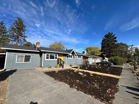 1240 NE Watson Dr, Bend, OR 97701