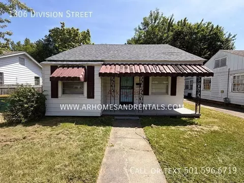 1306 Division St, North Little Rock, AR 72114