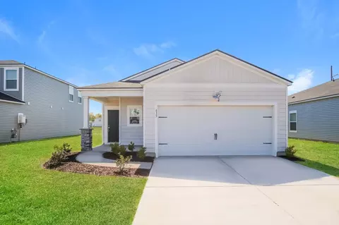 650 Watercliff Dr, Longs, SC 29568
