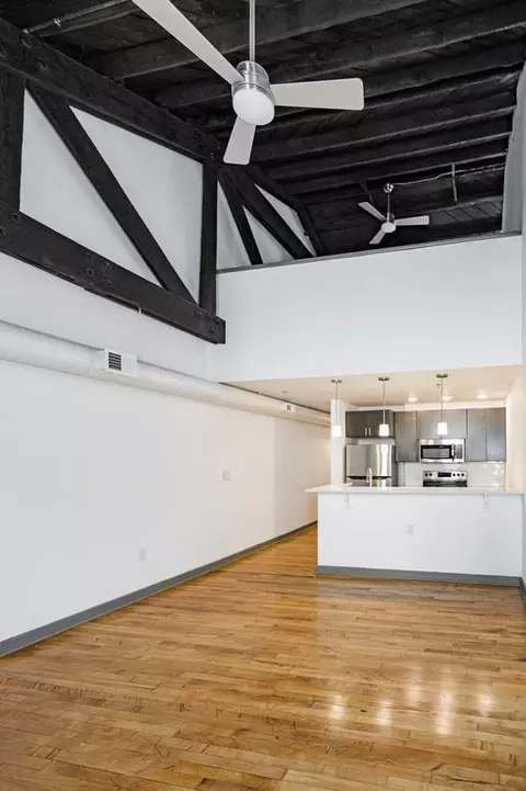 1809 E Franklin St, Richmond, VA 23223
