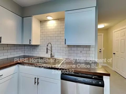 1527 W 6th Ave #3, Spokane, WA 99204