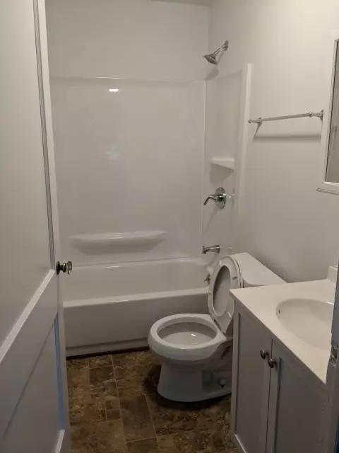 210 E 11th St, Bloomington, IN 47408 photo 9