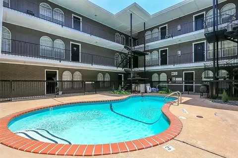 101 E 33rd St, Austin, TX 78705
