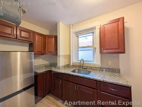 6 Craigie Cir #44, Cambridge, MA 02138