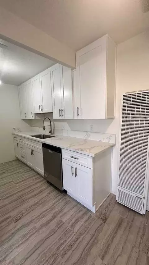 7222 Melrose St #203, Buena Park, CA 90621