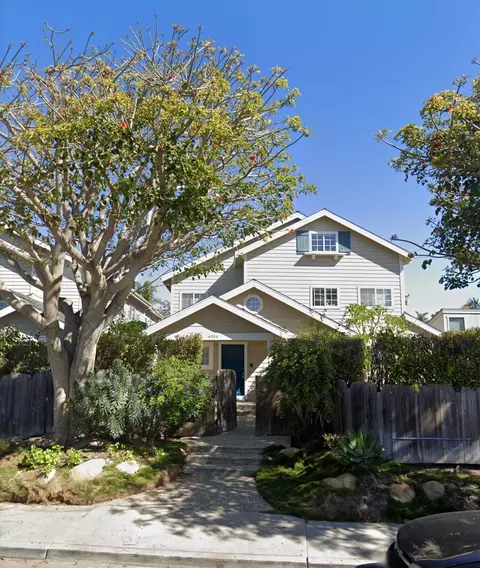6534 Del Playa Dr, Isla Vista, CA 93117