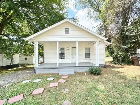 1732 Mcknight Mill Rd, Greensboro, NC 27405