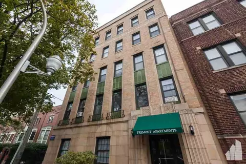 3831 N Fremont St #508, Chicago, IL 60613