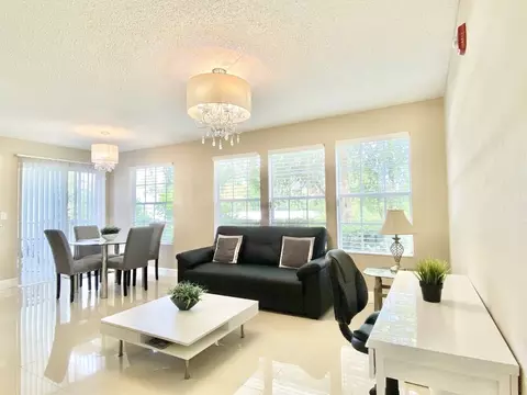 11520 Westwood Blvd #512, Orlando, FL 32821