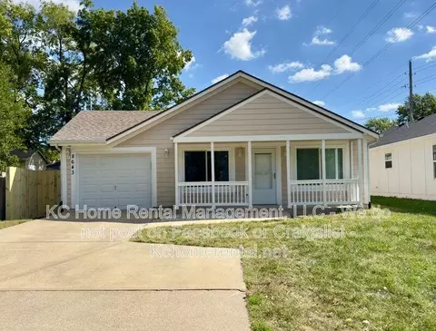8643 Melrose St, Overland Park, KS 66214