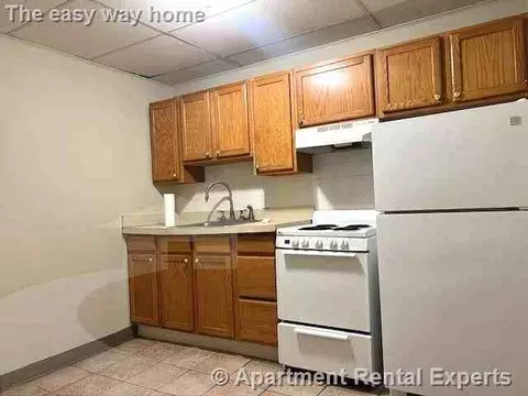 241 Columbia St #1, Cambridge, MA 02139