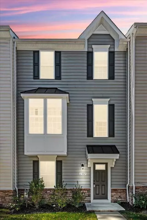2502 Ember Ln, Fredericksburg, VA 22401