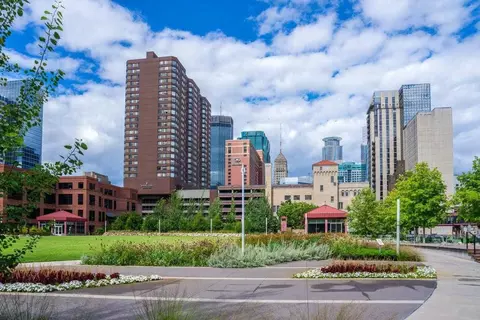 1117 Marquette Ave, Minneapolis, MN 55403
