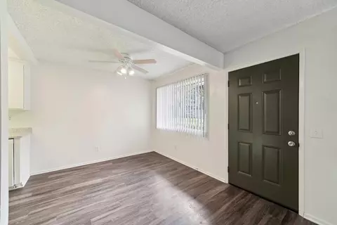 125 N Belinda Cir, Anaheim, CA 92801
