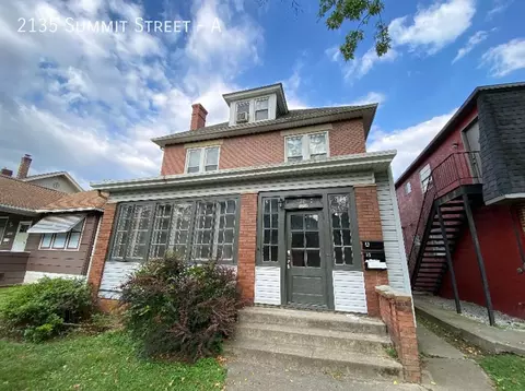 2135 Summit St #A, Columbus, OH 43201