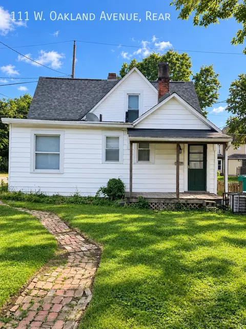111 W Oakland Ave # REAR, Columbus, OH 43201