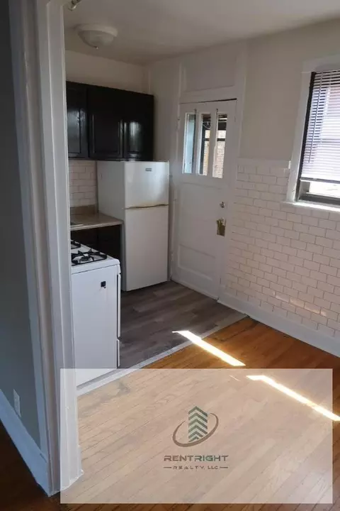 1747 W Devon Ave #1749-2, Chicago, IL 60660
