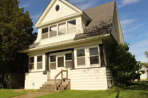 1108 Main St, Cedar Falls, IA 50613