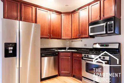 3246 N Clifton Ave #E3, Chicago, IL 60657