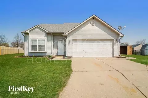 2891 Fieldstone Ct, Franklin, IN 46131