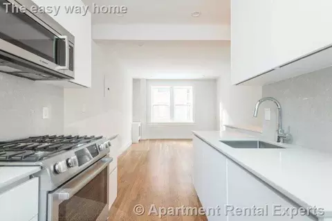 19 Forest St # A, Cambridge, MA 02140