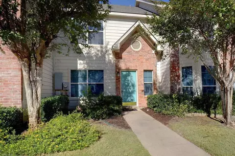 5816 Giddyup Ln, Fort Worth, TX 76179