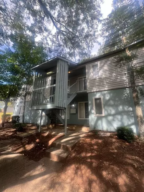 1909 Meadowlark Ln #40, Charlotte, NC 28210