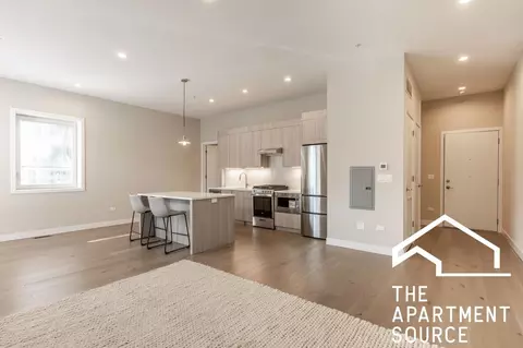 3757 N Sheffield Ave #114, Chicago, IL 60613
