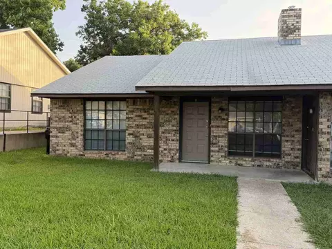 2318 Paul Revere St #A, Temple, TX 76504