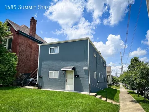 1485 Summit St #D, Columbus, OH 43201