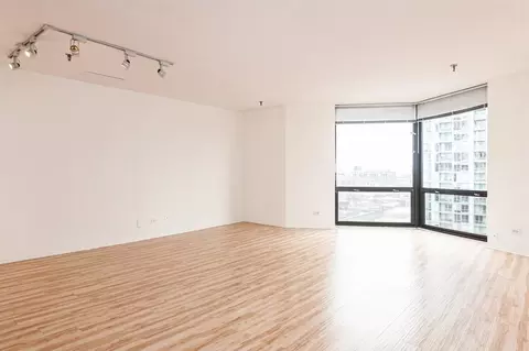 1120 N La Salle Dr #3P, Chicago, IL 60610