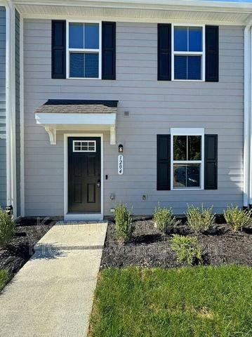 1204 Canterbury Ridge Rd, Richmond, VA 23224