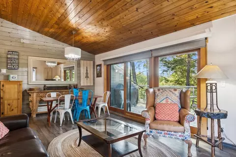 300 Bay Point Dr, Whitefish, MT 59937