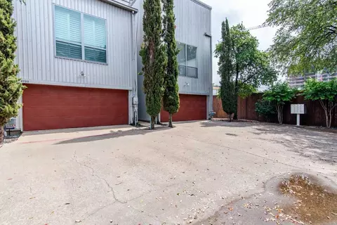 2724 Shelby Ave, Dallas, TX 75219
