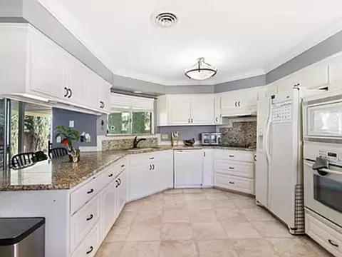 2175 Glengary Dr, Redding, CA 96001 photo 4