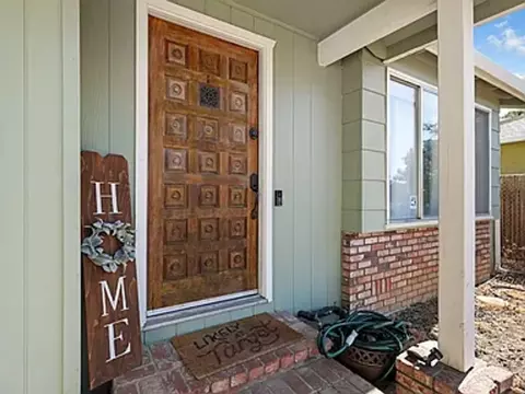2175 Glengary Dr, Redding, CA 96001 photo 2