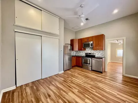 224 North St, San Marcos, TX 78666