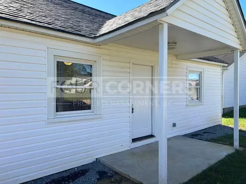 1901 Merritt Dr, Greensboro, NC 27407