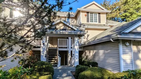 12118 NE 171st Pl #E103, Bothell, WA 98011