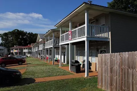2723 Sumner Pl, Tuscaloosa, AL 35401