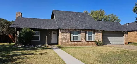 609 Rosewood Dr, Clovis, NM 88101