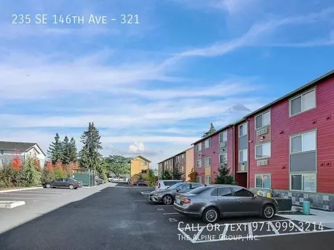 235 SE 146th Ave #321, Portland, OR 97233