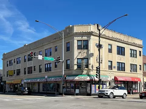 4411 N Kimball Ave #3, Chicago, IL 60625
