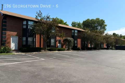 196 Georgetown Dr #6, Delaware, OH 43015