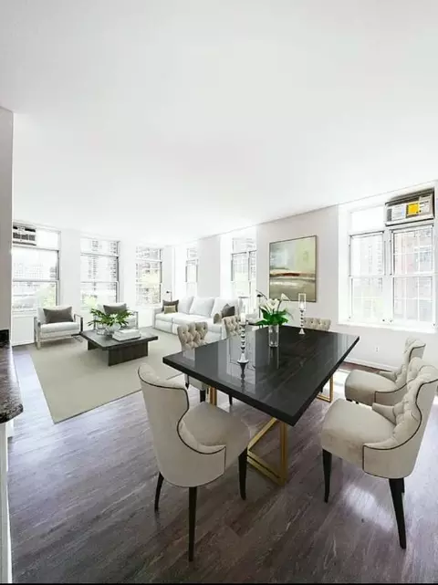 88 Fulton St #808, New York, NY 10038