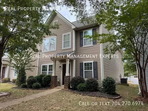 9851 Hanberry Blvd, Charlotte, NC 28213