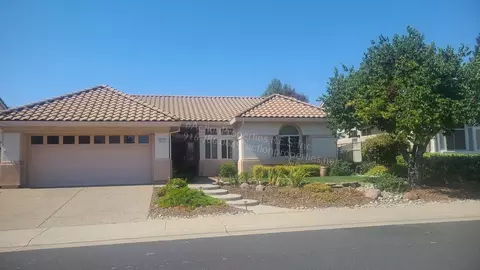 5717 Sandlewood Way, Roseville, CA 95747