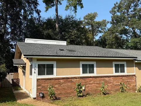 1796 Dax Ct, Tallahassee, FL 32308
