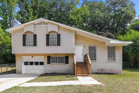 2655 6th St NE, Center Point, AL 35215