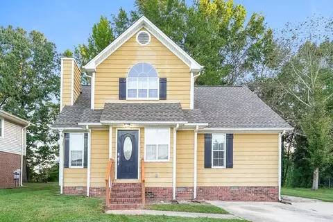 2110 Arden Pl, High Point, NC 27265